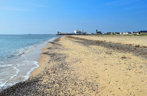 Great Yarmouth Cottage | 2 bedroom accommodation in Scratby, near Hemsby