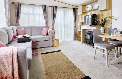 Wesham House | 2 bedroom accommodation in Mowbreck Park
