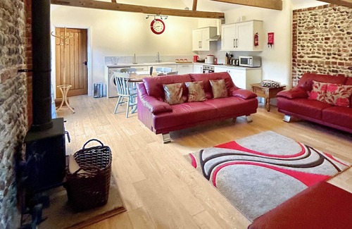North Walsham Cottage | 2 bedroom accommodation in Witton, near Happisburgh