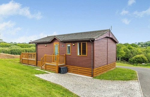Hewas Water Ski Chalet | 2 bedroom accommodation in Nr St Austell