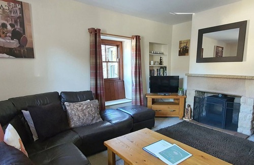 Whatstandwell Cottage | 2 bedroom accommodation in Whatstandwell