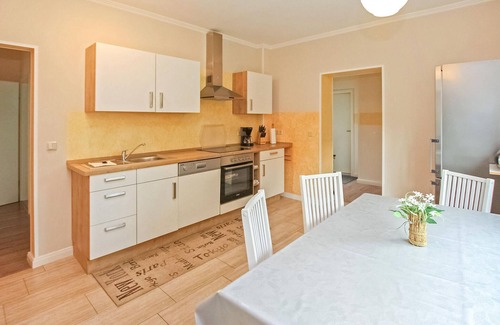 Burg Stargard Apartment | 2 bedroom accommodation in Burg Stargard