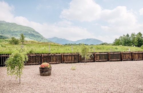 Torlundy Cottage | 2 bedroom accommodation in Torlundy, near Fort William