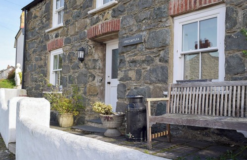 Trefin Cottage | 2 bedroom accommodation in Trefin, near St Davids