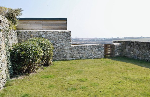 Mynytho Cottage | 2 bedroom accommodation in Near Abersoch