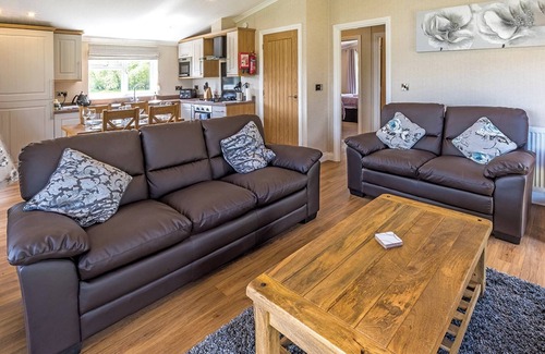 Woodhall Spa Ski Chalet | 2 bedroom accommodation in Woodhall Spa