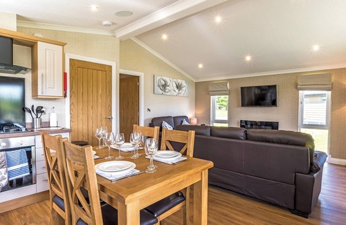 Woodhall Spa Ski Chalet | 2 bedroom accommodation in Woodhall Spa