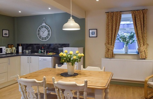 Betws-Y-Coed Cottage | 2 bedroom accommodation in Betws-y-Coed