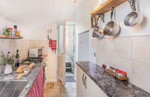 Eyam Cottage | 2 bedroom accommodation in Eyam, near Bakewell