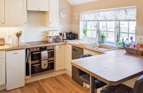 Saint Asaph Cottage | 2 bedroom accommodation in Cefn, near St Asaph