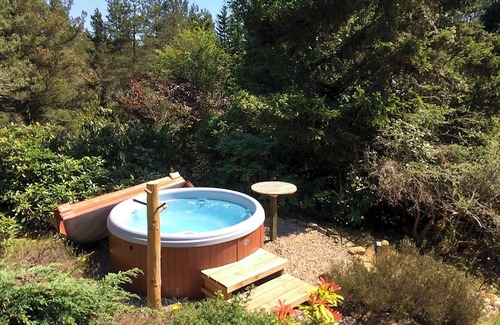 Blairgowrie Cottage | 2 bedroom accommodation in Kirkmichael, near Pitlochry