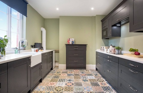 Burtle Cottage | 2 bedroom accommodation in Burtle, near Glastonbury