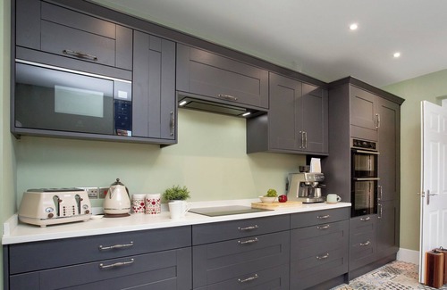 Burtle Cottage | 2 bedroom accommodation in Burtle, near Glastonbury