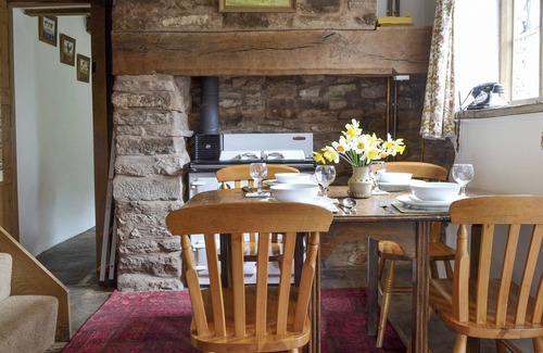 Clee Saint Margaret Cottage | 2 bedroom accommodation in Clee St Margaret, near Ludlow