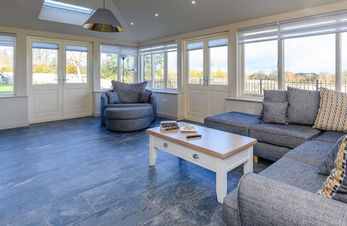 Halesworth Cottage | 2 bedroom accommodation in Heveningham, near Halesworth