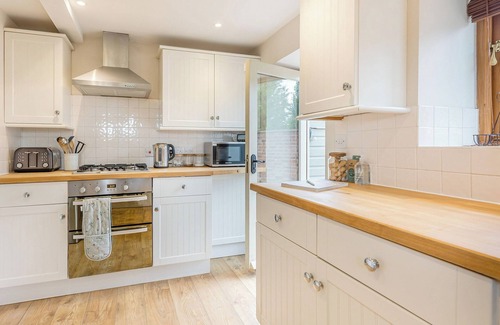 Pontesbury Cottage | 2 bedroom accommodation in Arscott, near Shrewsbury