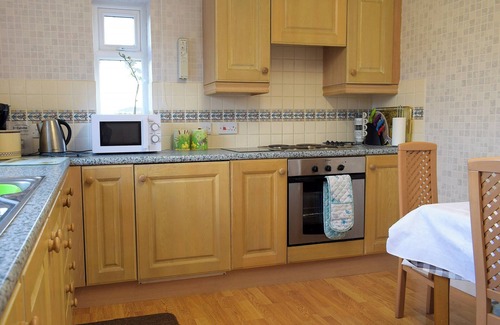Presteigne Cottage | 2 bedroom accommodation in Walton, near Kington
