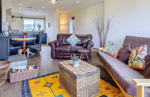 Ammanford Cottage | 2 bedroom accommodation in Tairgwaith