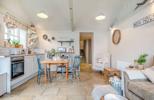 Little Walsingham Cottage | 2 bedroom accommodation in Walsingham, Wells-next-the-Sea