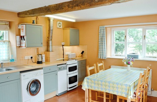 Whitminster Cottage | 2 bedroom accommodation in Whitminster