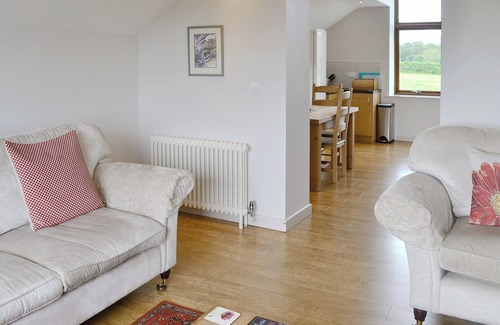 Y Felinheli Cottage | 2 bedroom accommodation in Y Felinheli, near Bangor