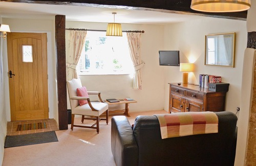 Cullompton Cottage | 2 bedroom accommodation in Kentisbeare, near Cullompton