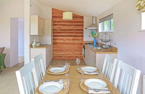 Thorne Ski Chalet | 2 bedroom accommodation in Doncaster, South Yorkshire