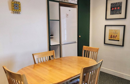 Cramond Cottage | 2 bedroom accommodation in Cramond, Edinburgh