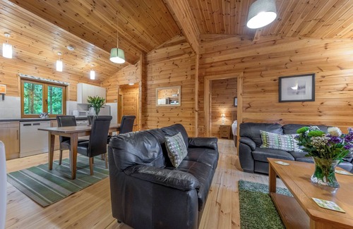 Overton-on-dee Ski Chalet | 2 bedroom accommodation in Ellesmere