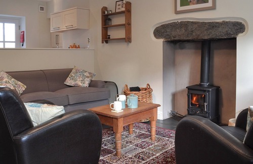 Haverthwaite Cottage | 2 bedroom accommodation in Low Wood, near Ulverston
