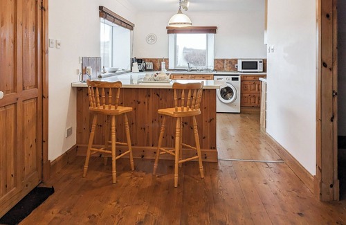 Waternish Cottage | 2 bedroom accommodation in Lower Milovaig, Glendale