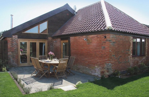 Sudbourne Cottage | 2 bedroom accommodation in Sudbourne, near Orford