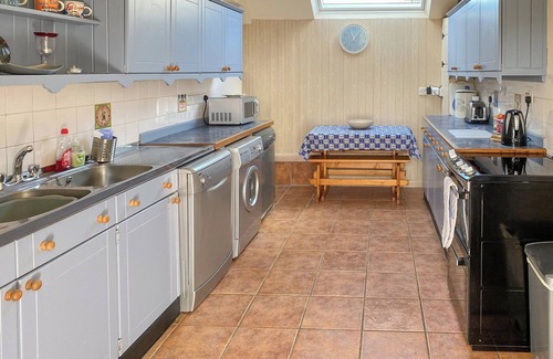 Garn Fadryn Cottage | 2 bedroom accommodation in Aberdaron