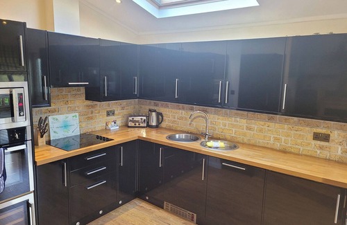 Ash Mill Ski Chalet | 2 bedroom accommodation in South Molton, nr Barnstaple