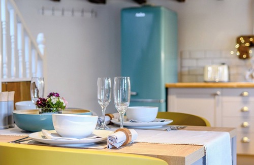 Blakeney Cottage | 2 bedroom accommodation in Blakeney, near Lydney
