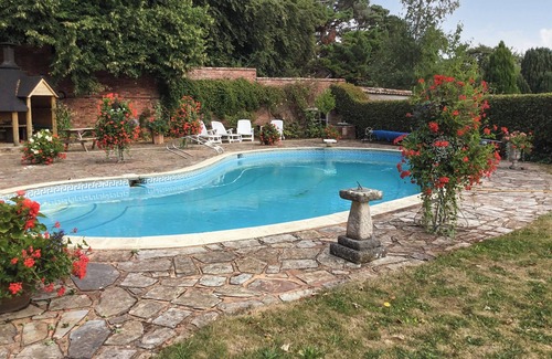 Crediton Cottage | 2 bedroom accommodation in Bow, near Crediton