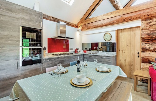 Crediton Cottage | 2 bedroom accommodation in Hollacombe, near Crediton