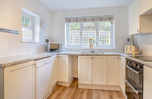 Draethen Cottage | 2 bedroom accommodation in Rudry, Near Cardiff