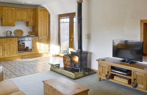 Fochabers Cottage | 2 bedroom accommodation in Nether Dallachy, near Spey Bay