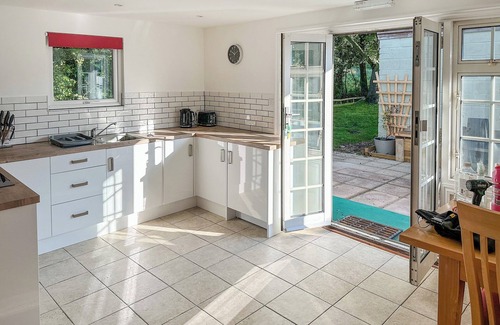 Forncett Cottage | 2 bedroom accommodation in Forncett St Peter, near Long Stratton
