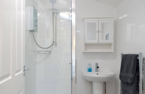 Ferryside Cottage | 2 bedroom accommodation in Ferryside, near Laugharne and Llansteffan