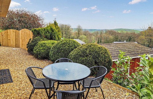 Llanybri Cottage | 2 bedroom accommodation in Llangain
