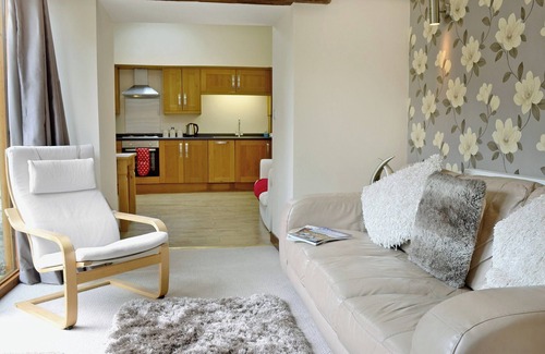 Maenporth Cottage | 2 bedroom accommodation in Swan Pool, near Falmouth