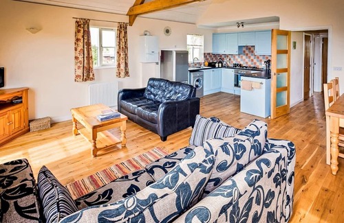 Palgrave Ski Chalet | 2 bedroom accommodation in Palgrave, Diss