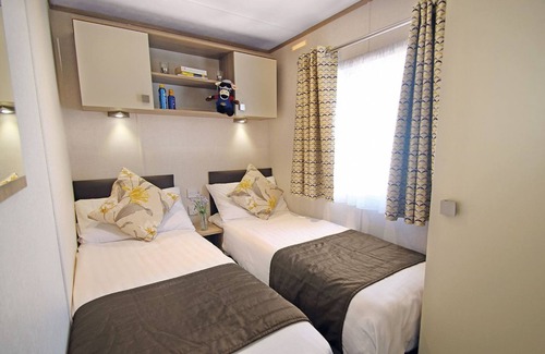 Ringwood House | 2 bedroom accommodation in St. Leonards, Ringwood