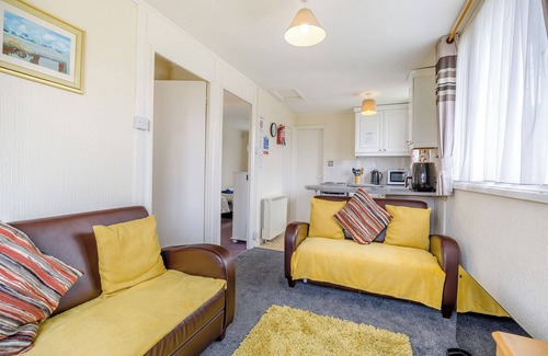 Anderby Creek Cottage | 2 bedroom accommodation in Anderby Creek, Mablethorpe