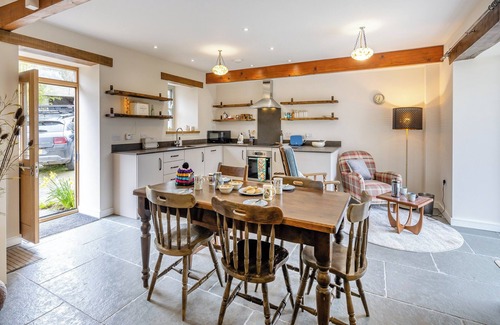 Llanddewi Brefi Cottage | 2 bedroom accommodation in Llanddewi Brefi, near Tregaron