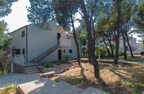 Zaton Apartment | 2 bedroom accommodation in Zaton