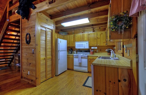 Morganton Cabin | 2 bedroom accommodation in Morganton