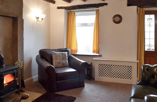 Youlgreave Cottage | 2 bedroom accommodation in Youlgreave, near Bakewell